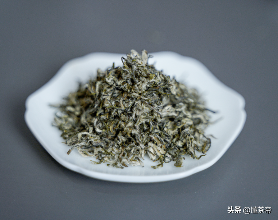 六大茶類(lèi)代表名茶有哪些？喝過(guò)三款以上才稱得上大神