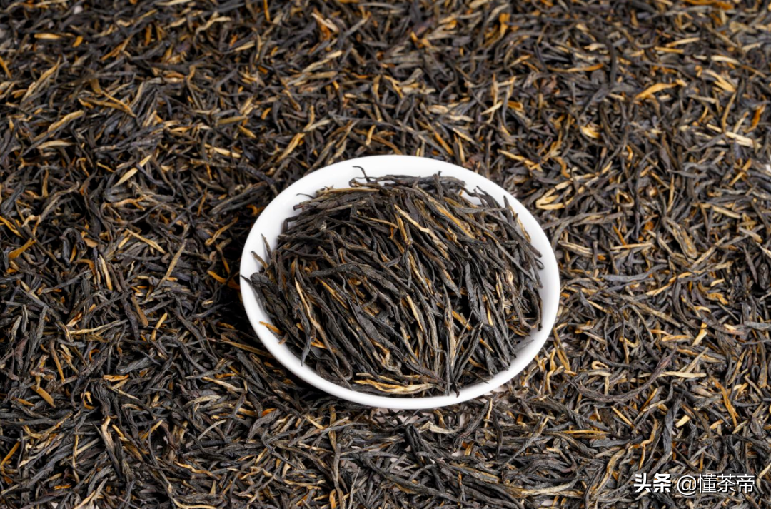 六大茶類(lèi)代表名茶有哪些？喝過(guò)三款以上才稱得上大神