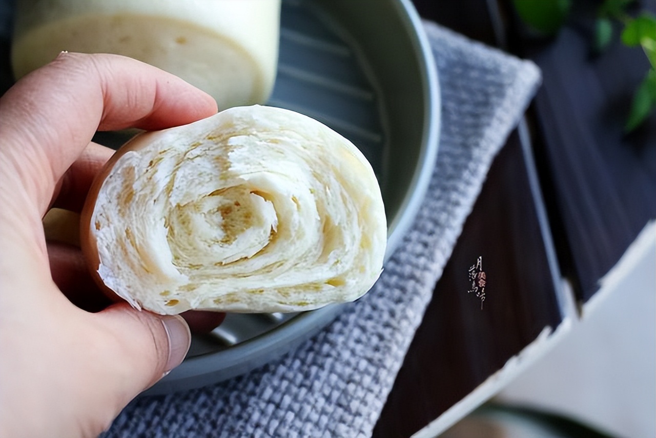饅頭怎么做才好吃？跟我做，一圈圈撕著吃，比面包還香