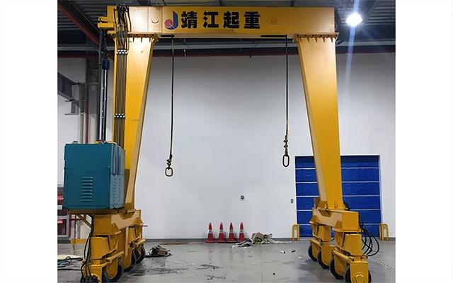 250kg手推移動龍門吊，電動龍門吊和移動式懸臂吊價格？
