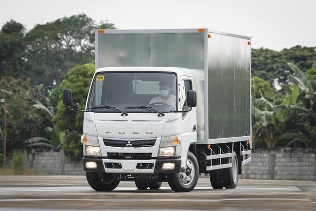 三菱水泥攪拌車（華菱攪拌車圖片大全）