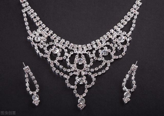 飾品進(jìn)貨渠道怎么找貨源(飾品進(jìn)貨渠道怎么找客戶(hù))