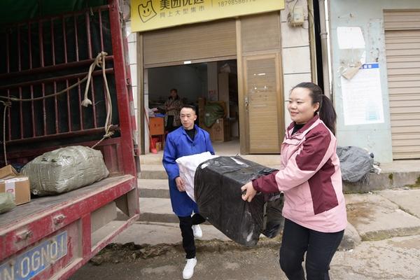 話費充值怎么代理加盟（充話費代理是怎么賺錢的）