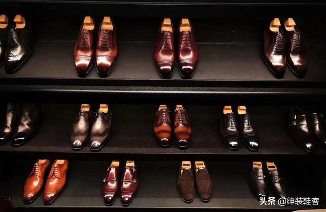 真皮皮鞋微商貨源網站，真皮皮鞋微商貨源網站大全？